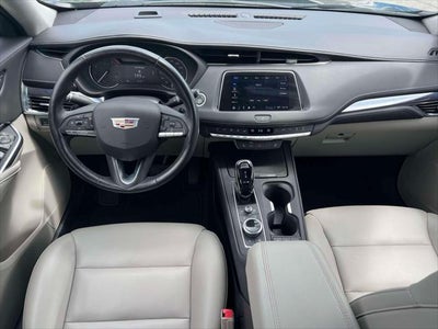 2023 Cadillac XT4 Luxury