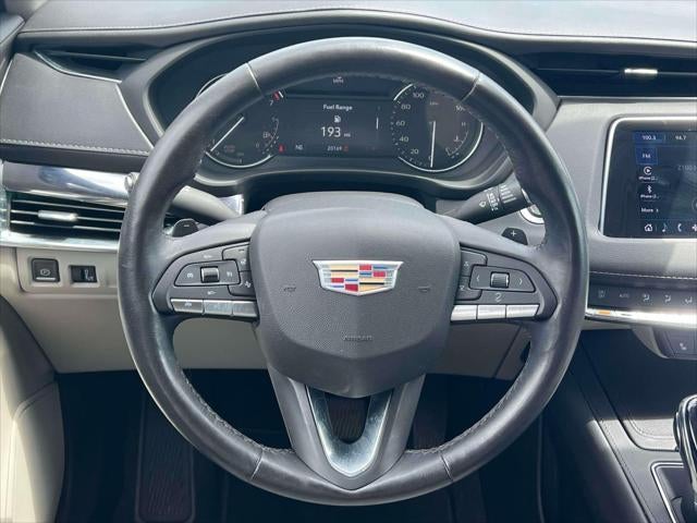 2023 Cadillac XT4 Luxury