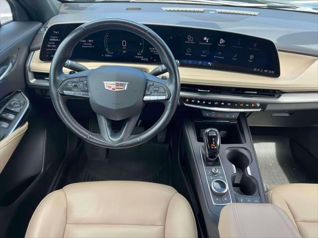 2024 Cadillac XT4 Luxury