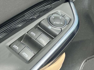 2024 Cadillac XT4 Luxury