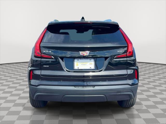 2024 Cadillac XT4 Luxury