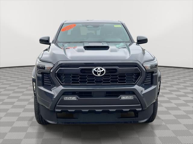 2025 Toyota Tacoma 4WD SR