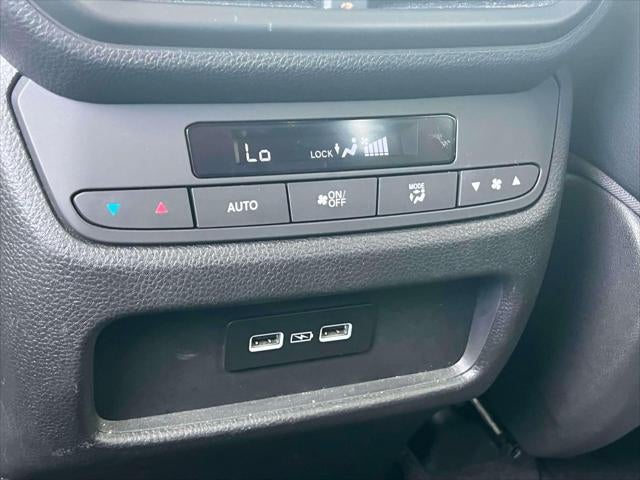 2023 Honda Pilot EX-L 8 Passenger