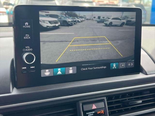 2023 Honda Pilot EX-L 8 Passenger