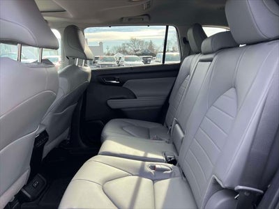 2026 Toyota Highlander XLE