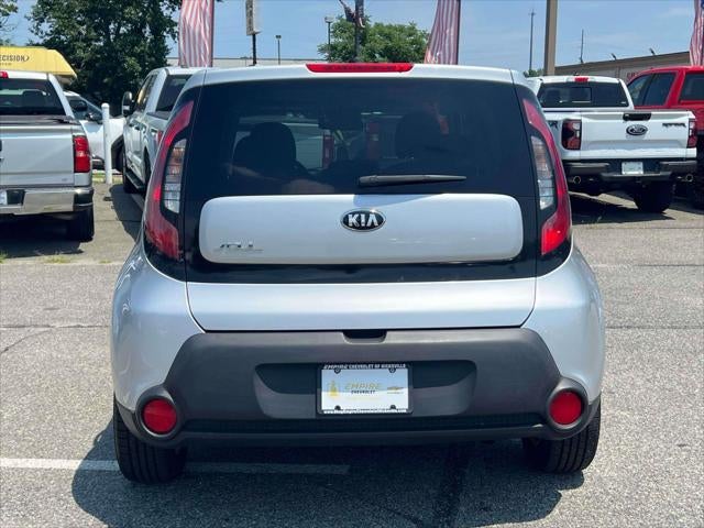 2016 Kia Soul Base