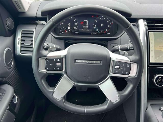 2024 Land Rover Discovery S