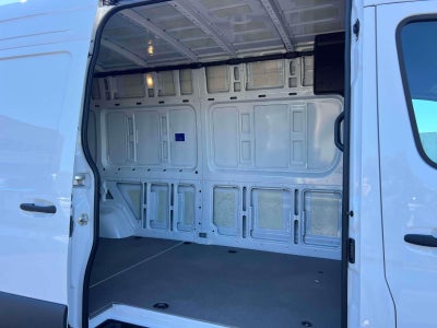 2025 Mercedes-Benz Sprinter Cargo Van 2500 High Roof I4 Diesel 170" RWD