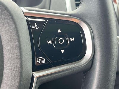 2024 Volvo XC90 Core Bright Theme
