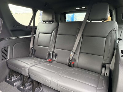 2025 Chevrolet Suburban LT