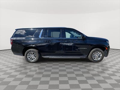2024 Chevrolet Suburban LT