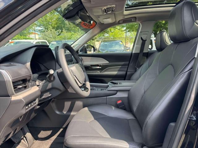 2024 Toyota Grand Highlander Hybrid XLE