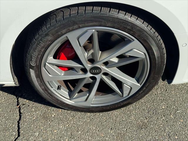 2023 Audi A4 Sedan S line Prestige