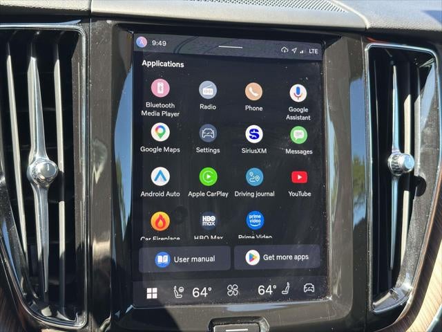 2022 Volvo XC60 Momentum