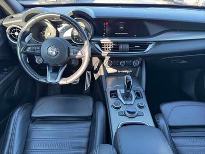 2023 Alfa Romeo Stelvio Veloce