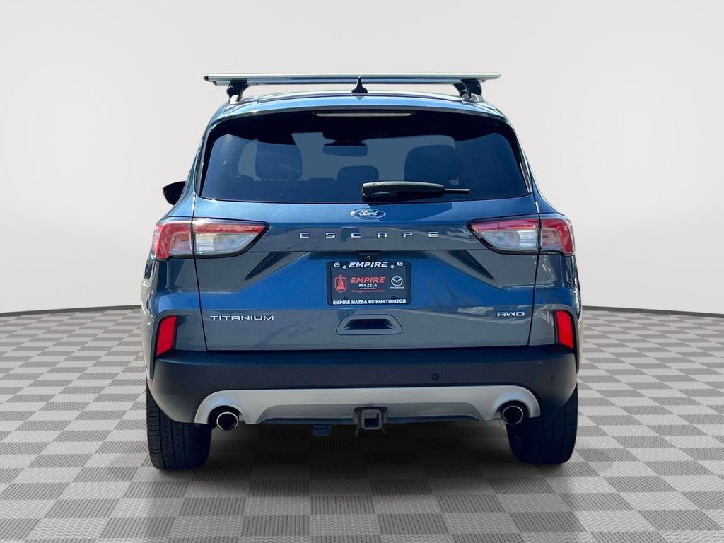 2020 Ford Escape Titanium