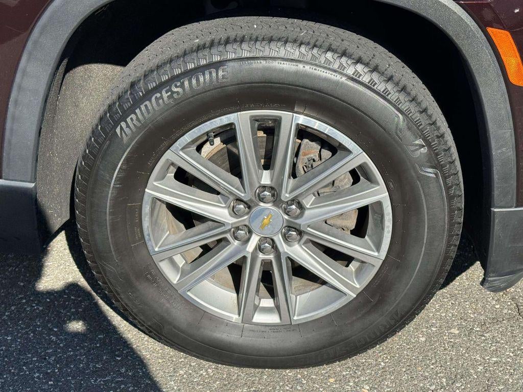 2023 Chevrolet Traverse FWD LT Cloth