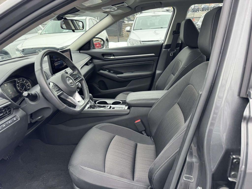 2023 Nissan Altima SV FWD