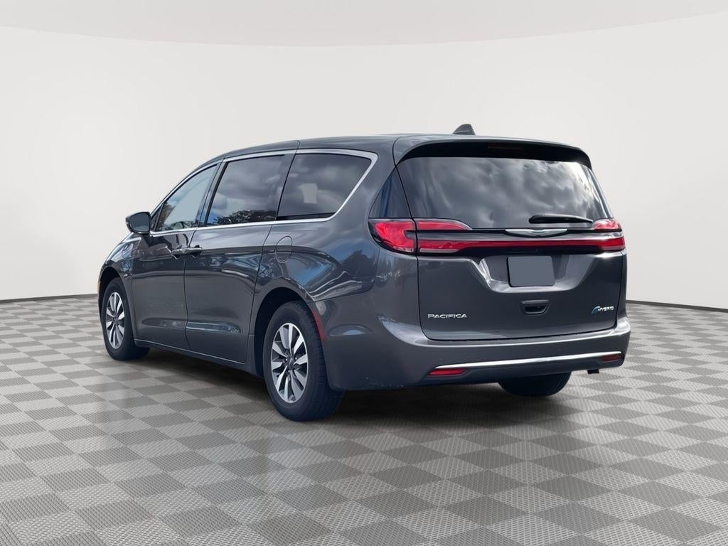 2022 Chrysler Pacifica Hybrid Touring L