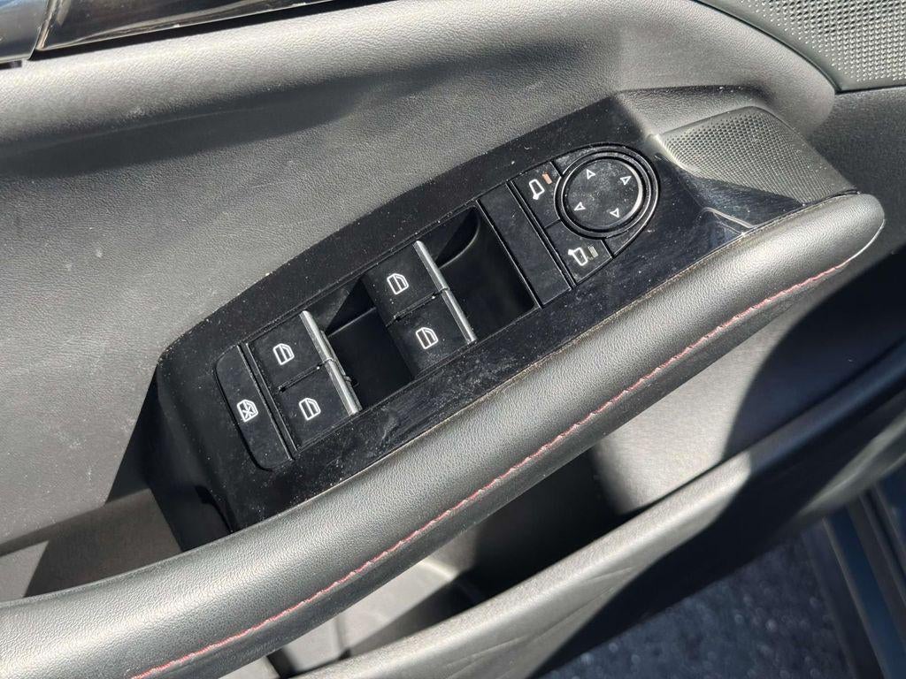 2023 Mazda Mazda3 Sedan 2.5 S Carbon Edition