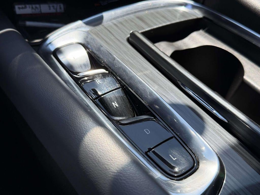 2023 Buick Enclave Essence AWD