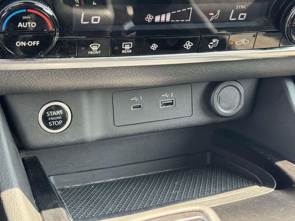 2023 Nissan Rogue SV FWD