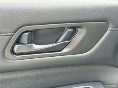 2024 Nissan Pathfinder SV 4WD