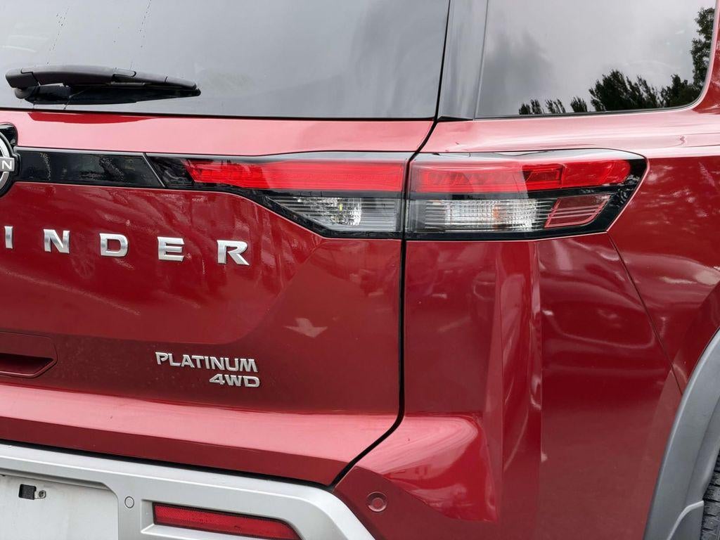 2022 Nissan Pathfinder Platinum 4WD
