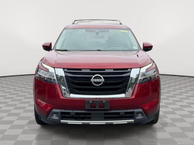2022 Nissan Pathfinder Platinum 4WD