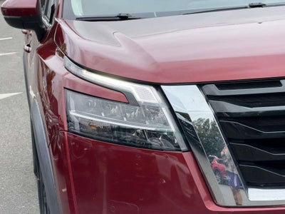 2022 Nissan Pathfinder Platinum 4WD