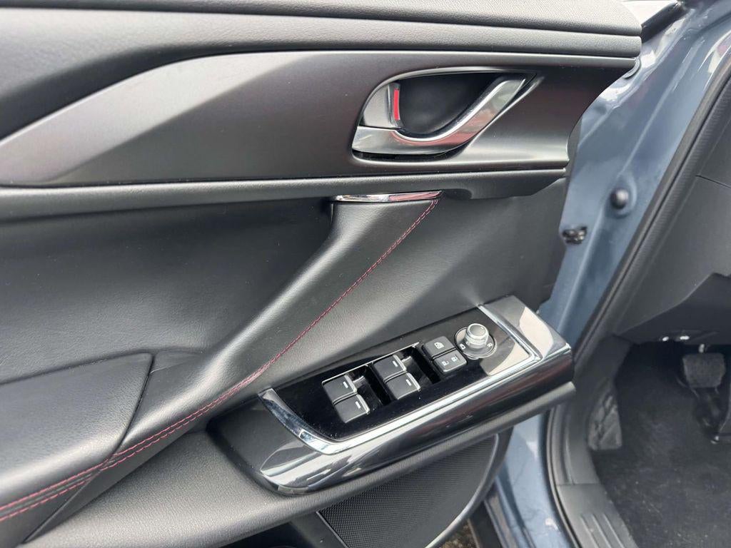 2023 Mazda Mazda CX-9 Carbon Edition