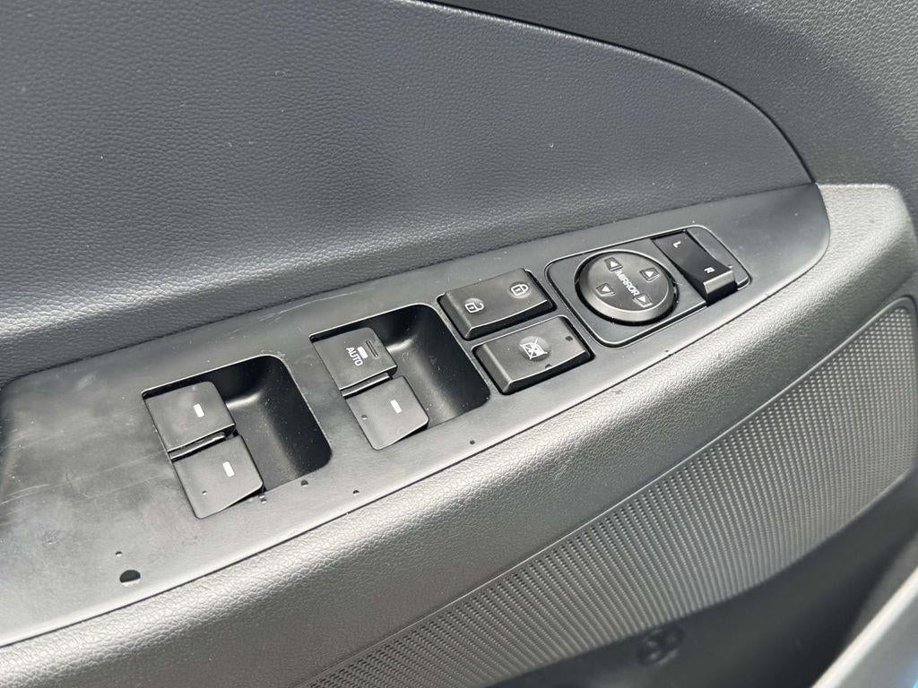 2017 Hyundai TUCSON SE Plus