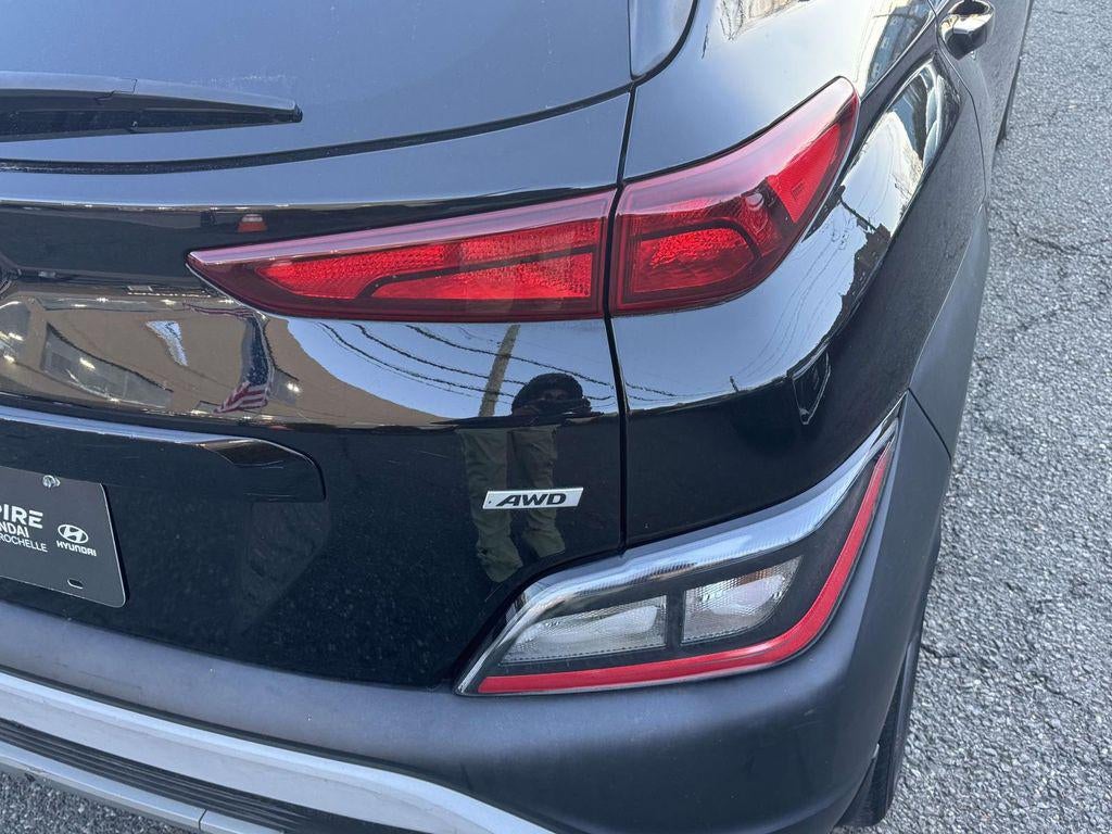 2022 Hyundai KONA SEL