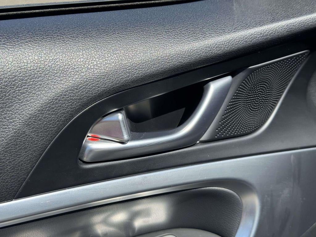 2025 Genesis G70 2.5T AWD