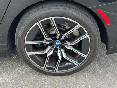 2023 BMW 7 Series 760i xDrive