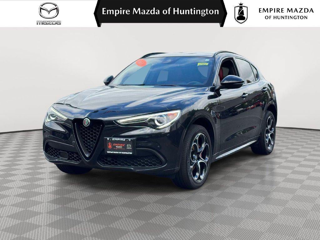2023 Alfa Romeo Stelvio Veloce AWD